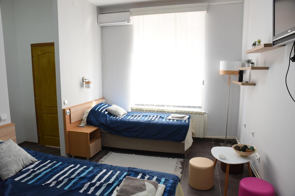 Mps Lux Apartments Ниш Екстер'єр фото